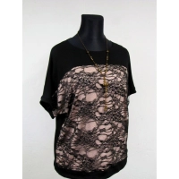 Bluzka kimono z delikatnym koronkowym przodem